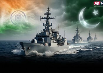 আরব সাগরে ভারতীয় যুদ্ধজাহাজ ও পাকিস্তানি জাহাজের সংঘর্ষ: চরম উত্তেজনা